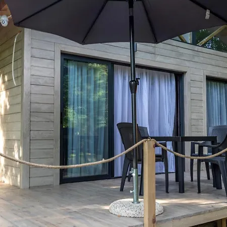 Appartement Ecopark Tuzlata екопарк тузлата Baltsjik