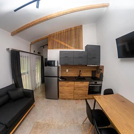Ecopark Tuzlata екопарк тузлата Apartamento