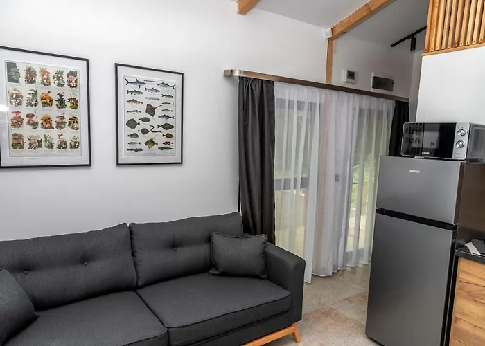 Ecopark Tuzlata екопарк тузлата * Μπαλτσίκ